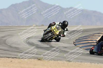 media/Oct-04-2025-CVMA (Sat) [[408bcdd6e4]]/Race 10-Amateur Supersport Middleweight/